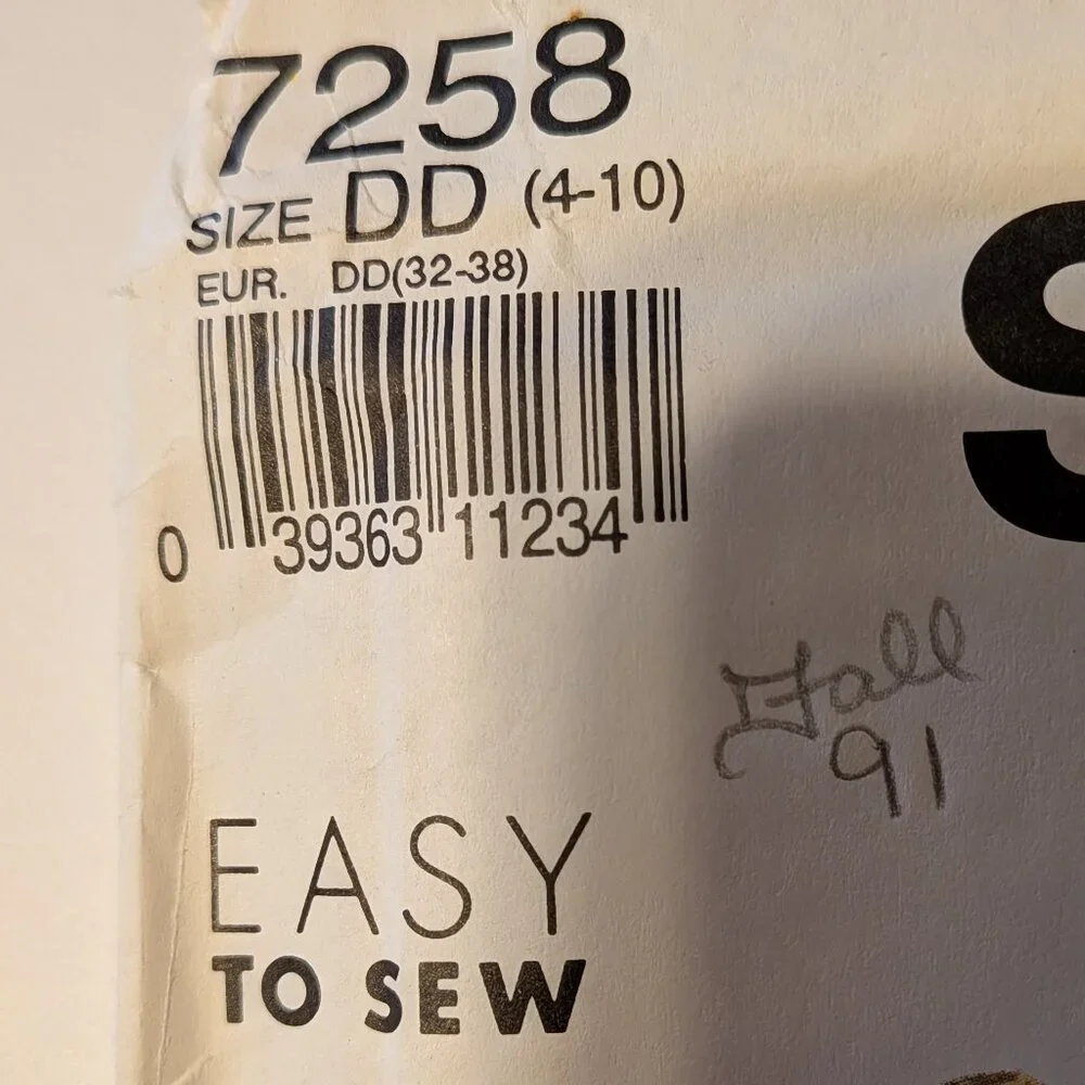 Simplicity 7258 sewing pattern Petite Dress with full or slim skirt UNCUT EASY
